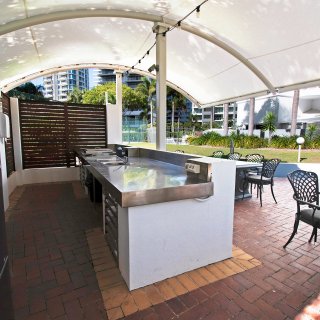 Bbq Near Tennis Court 1