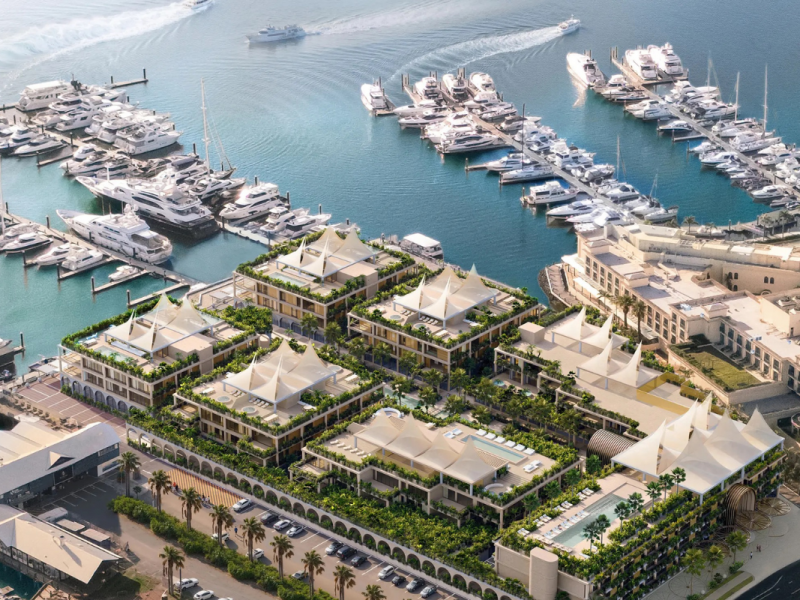 Mar 2026 Marina Mirage And Yot Deck A Locals Guide To Main Beachs Waterfront